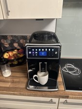Saeco Xelsis Kaffeevollautomat - Klavierlack-Schwarz (SM7580/00)
