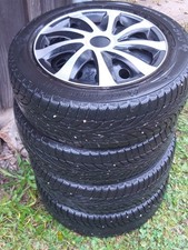 Winterreifen Mit Felge.waren Auf Einem Suzuki SWIFT, 4 Monate Montiert.sehr Gut