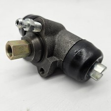 Radbremszylinder DDR Wohnwagen Bastei Intercamp Oase Schraubstutzen Radzylinder