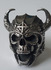 Fingerring Totenkopf mit Hörnern