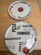 2 Pizzateller Ø ca. 30 cm