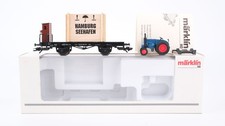 Märklin H0 46843 Flachwagen mit Überseekiste und Traktor  H 10 der DB