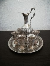  Karaffe auf Tablett und sechs Becher, 800/000 Silber Punze