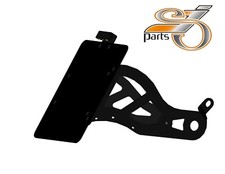 Kennzeichenhalter seitlich