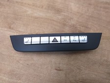 Mercedes-Benz W204 S204 Mopf Warnblinker Sitzheizung PTS Schalter A2049050302