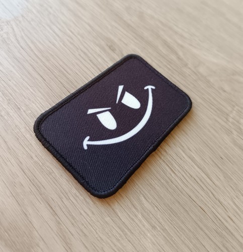 Lachend aggressiver smiley - aggressiver,