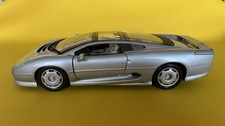Jaguar 220 maisto 18 - 220, 1:18