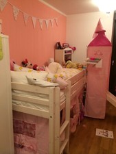 Hochbett Kinderbett Kinder Bett mit Turm und Rutsche + Vorhang+ Klein Tisch