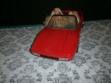 Barbie Auto Ferrari Sportwagen 1986 France mit Barbie Puppe Mattel