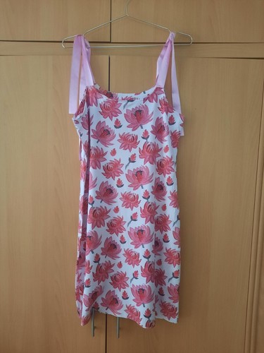 Damen kleid weiß mit - 40,