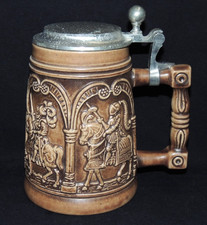 Bierkrug mit Deckel Braun