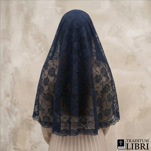 Navy blue large lace chapel - navy,