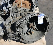 Schaltgetriebe 8200361232 - ,