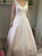 Brautkleid Größe 16 nagelneu