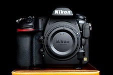 Nikon D850 Profi-DSLR ca