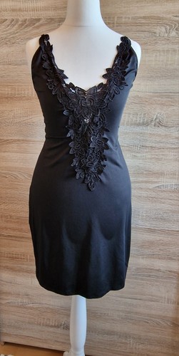 Schwarzes figurbetontes kleid - schwarzes,