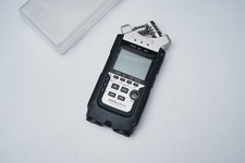 Zoom H4n Pro Digital Audio Recorder mit Koffer
