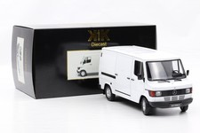 1:18 Mercedes-Benz 208 D