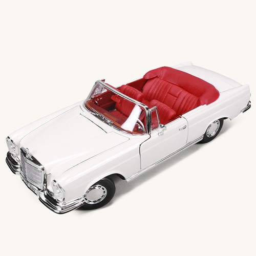 Mercedes benz 280se - 1:18, 1967