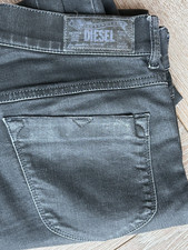 DIESEL Jeans W28 L32