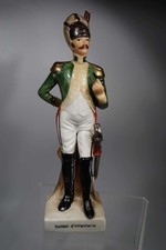 dekorative Porzellan Soldaten Figur -Soldat d' Infanterie- 22.5cm