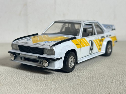Bburago opel ascona 400 - ascona, b