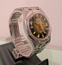 PREDIAL Automatic Uhr, 25