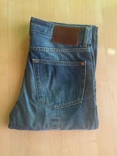 3. Jeans Hugo Boss Men Kansas