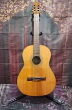 Alte Gitarre Maya 4/4