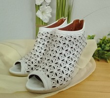 ANDREA CONTI- stylische