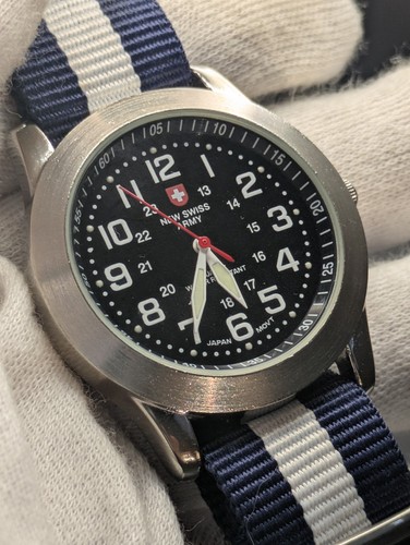 Neu swiss army 70036a - swiss,