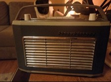 Funktionsfähiges Kofferradio Schaub Lorenz T40