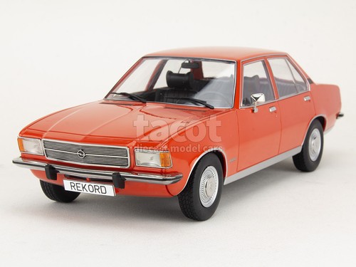 Opel rekord 1972 - d,