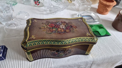 Alte antike blechdose - alte,