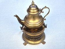 antikes ostfriesisches Teestövchen mit Messing -Teekanne