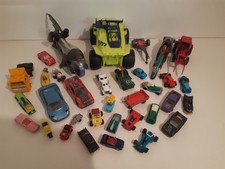 Konvolut Spielzeugautos Metall oder Kunststoff verschiedene Größen
