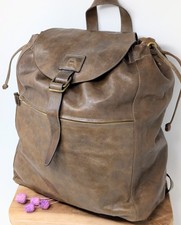 Hochwertiger großer Aigner