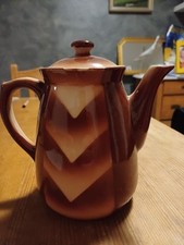 Schöne alte Kaffeekanne aus