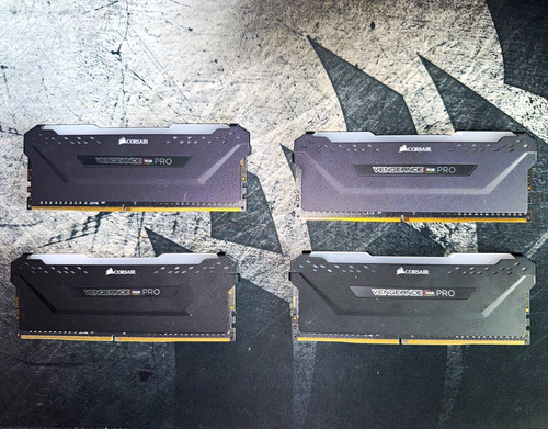 Corsair vengeance rgb - corsair,