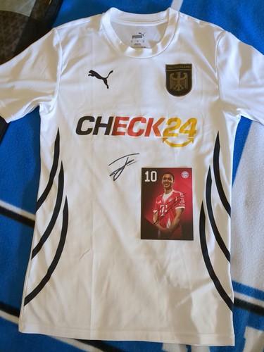 Trikot orginales autogramm - trikot.,