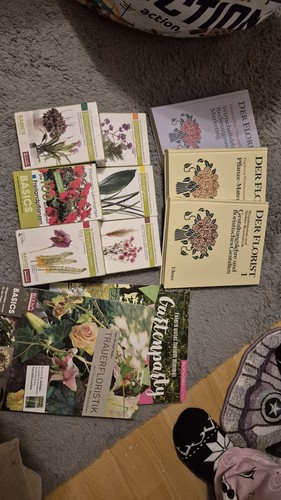 Floristik fachbücher der - floristik,