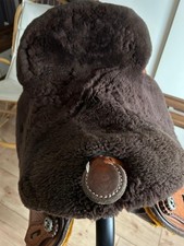 Lammfell für Westernsattel Braun