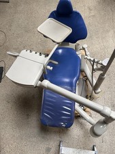 ADEC A-DEC BEHANDLUNGSEINHEIT ZAHNARZTSTUHL ZAHNARZT