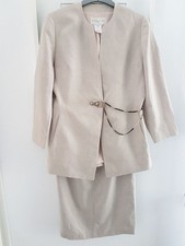 BARBARA BUI Designer