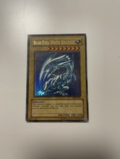 Blue-Eyes White Dragon