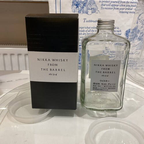 Nikka aus dem fass leere - nikka,