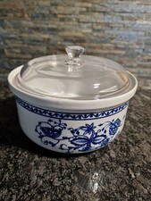 Schöne Zwiebelmuster Schüssel mit Deckel von Triptis Porzellan