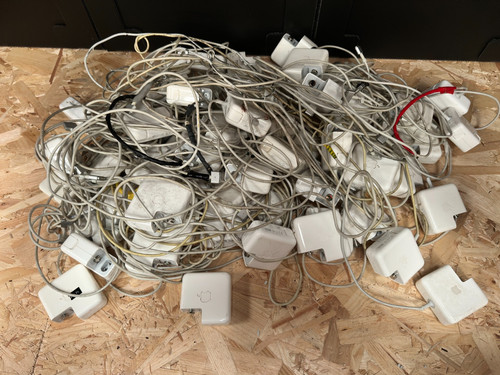 Original apple 45w magsafe - 45w, 2