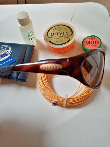 Konvolut flyfishing mud - konvolut,
