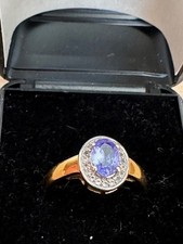 Ring Gold finish , Amethyst